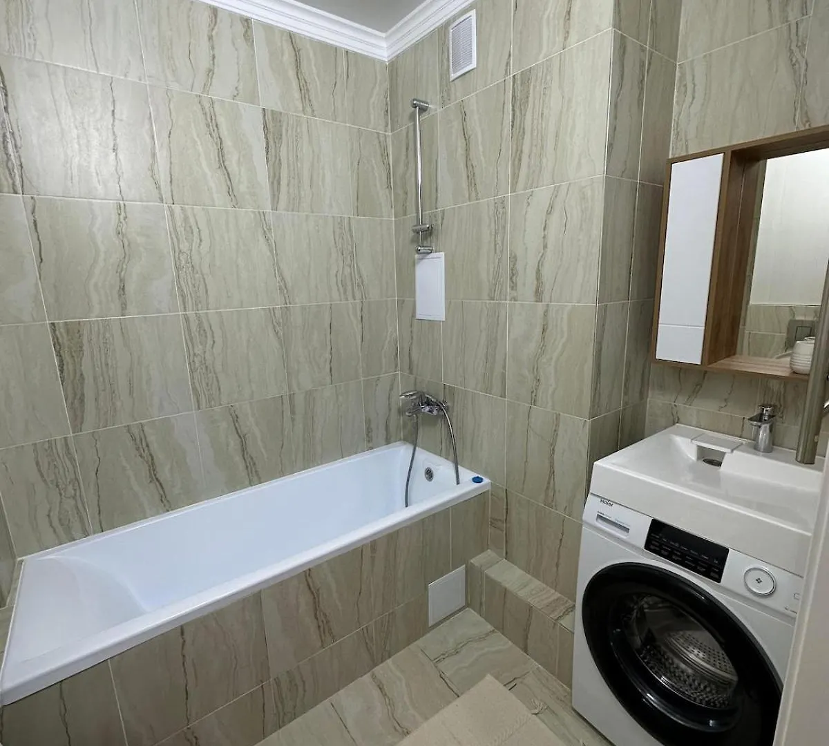 Dream Apartment - Style And Coziness Astana 0*,